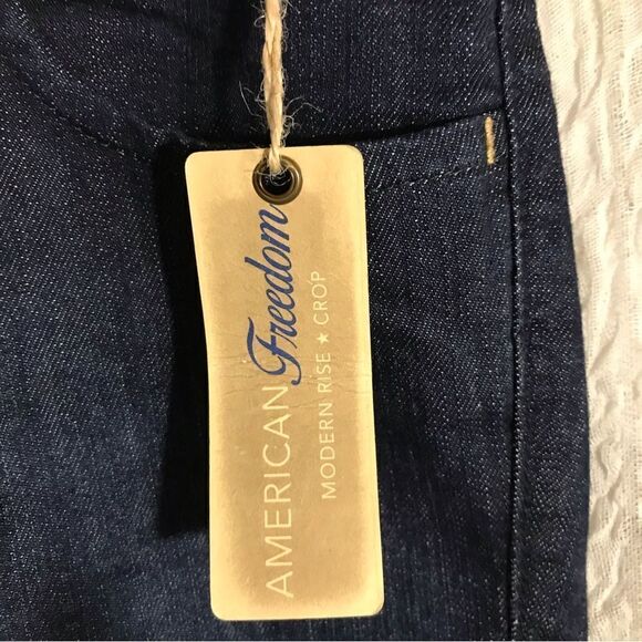 Tommy Hilfiger NWT American Freedom Modern Rise Jeans Size 12 - Picture 7 of 13